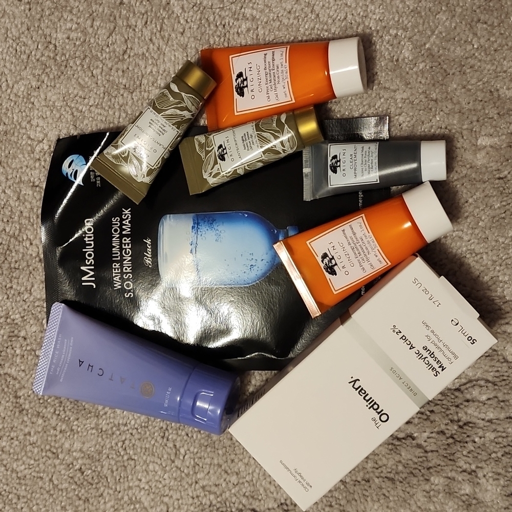 Holiday skin care set